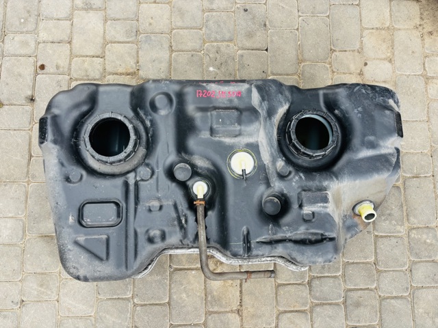 Бензобак Nissan Qashqai +2 1