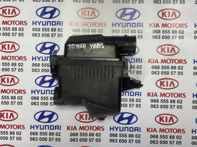 Корпус повітряного фільтра, нижня частина 177010M061 TOYOTA