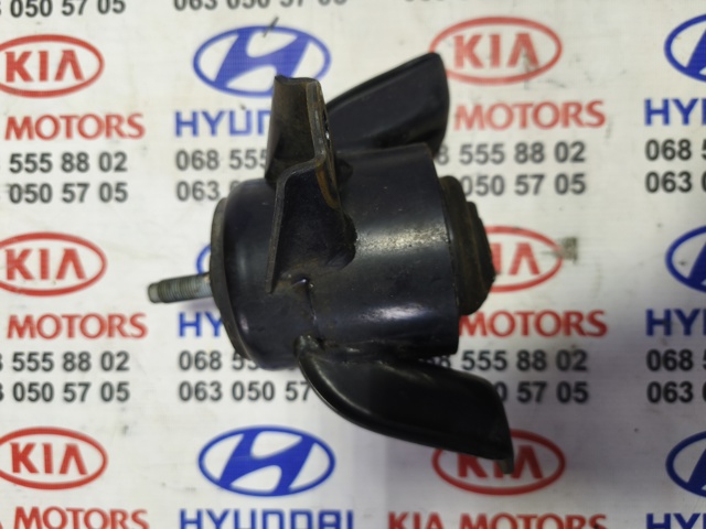 Права подушка двигуна 218103X000 HYUNDAI
