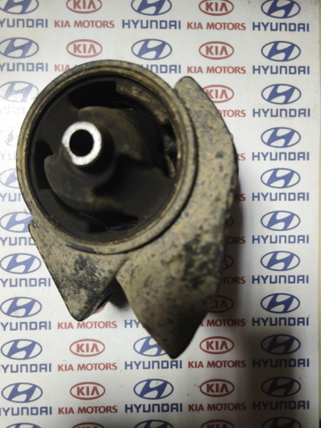 Опора двигуна задня 219301F300 HYUNDAI