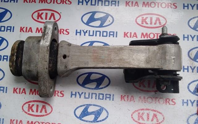 Подушка (опора) двигуна, передня 219502W300 HYUNDAI