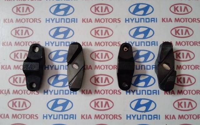 Коромисло клапана, рокер Hyundai Santa Fe I