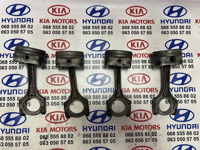 Шатун поршня двигуна 235102B000 HYUNDAI