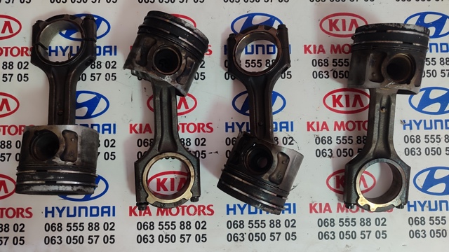 Шатун поршня ДВЗ 235102F100 HYUNDAI