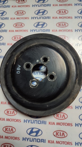 Шків водяної помпи 2522102503 HYUNDAI