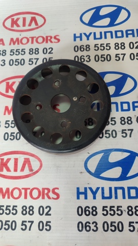 Шків водяного насоса 252212B000 HYUNDAI