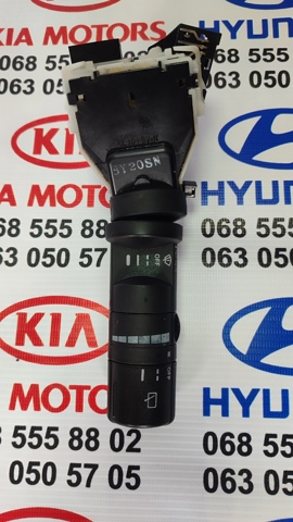 Перемикач підрульовий, правий 25260JD00A NISSAN