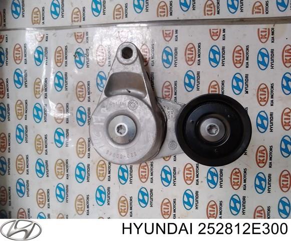 Натяжна планка поліклинового ременя 252812E300 HYUNDAI