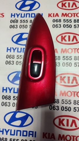 Кнопка підйомника заднього скла 254111KL0A NISSAN