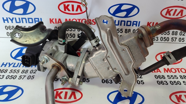 Клапан EGR рециркуляції газів 2562021021 TOYOTA