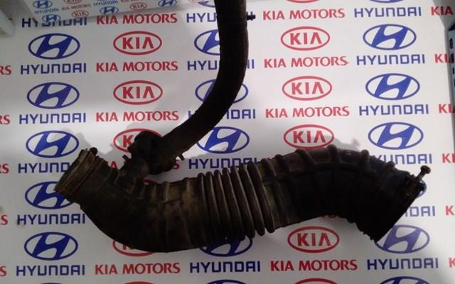Патрубок повітряний, вихід повітряного фільтра 281382G300 HYUNDAI