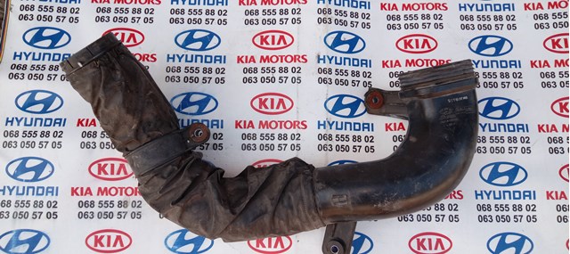 Патрубок повітряний, вхід повітряного фільтра 282122B100 HYUNDAI