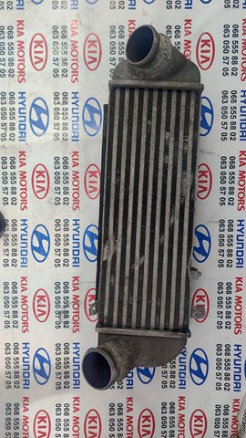 Охолоджувач наддувочного повітря 282712F000 HYUNDAI