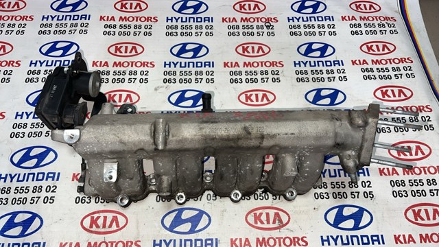 Колектор впускний 283102A700 HYUNDAI