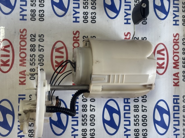 Модуль паливного насосу, з датчиком рівня палива 311102V210 HYUNDAI