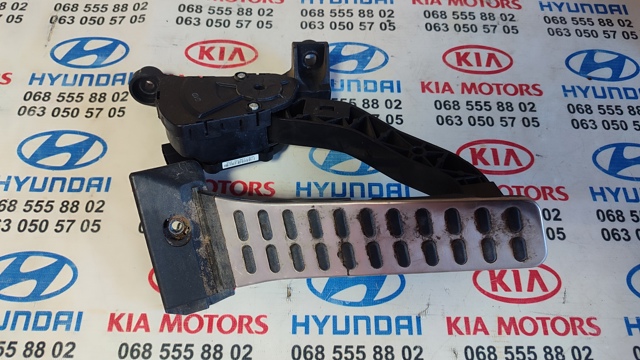 Педаль акселератора 327002T310 HYUNDAI