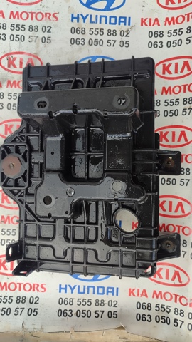 371502T100 Hyundai/Kia
