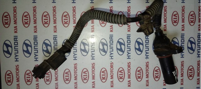 Датчик положення (оборотів) коленвалу 391802B000 HYUNDAI