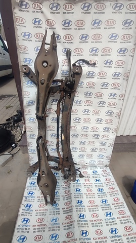 Стабілізатор задньої балки 3C0511409F VAG