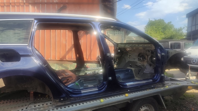 Лонжерон рами передній правий 3C0803092 VAG