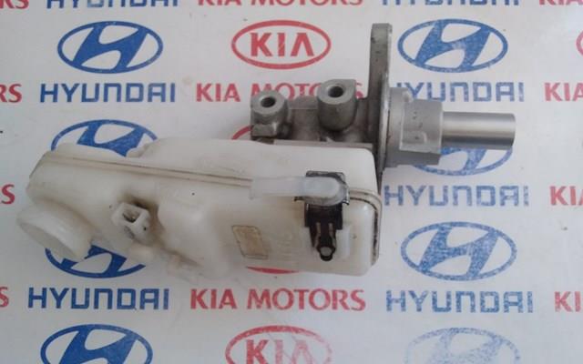 Бачок гальмівної рідини 4722009090 TOYOTA