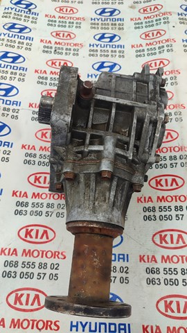 Коробка роздавальна в зборі 473003B630 HYUNDAI