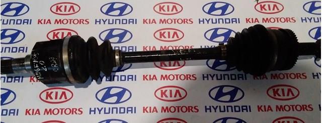 Піввісь передня ліва 495012G700 HYUNDAI