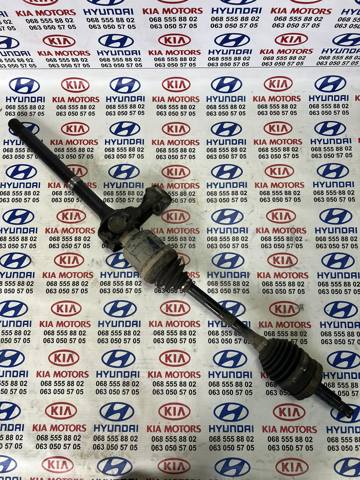 Піввісь передня, права 495012Y250 HYUNDAI