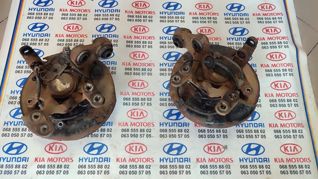 Цапфа поворотного кулака 52720A6400 HYUNDAI