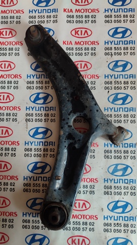 Важіль передній лівий 545002K300 HYUNDAI