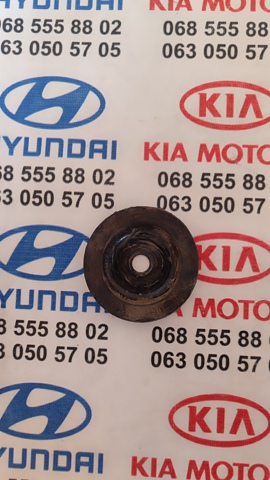 Подушка амортизатора переднього 546272K000 HYUNDAI