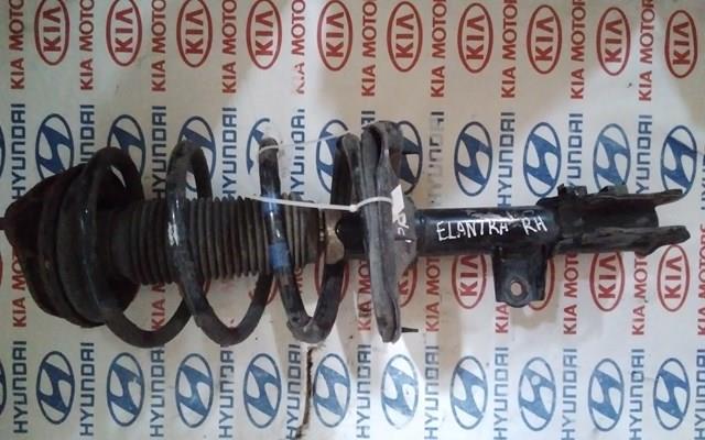 Стійка передня права 546612H000 HYUNDAI
