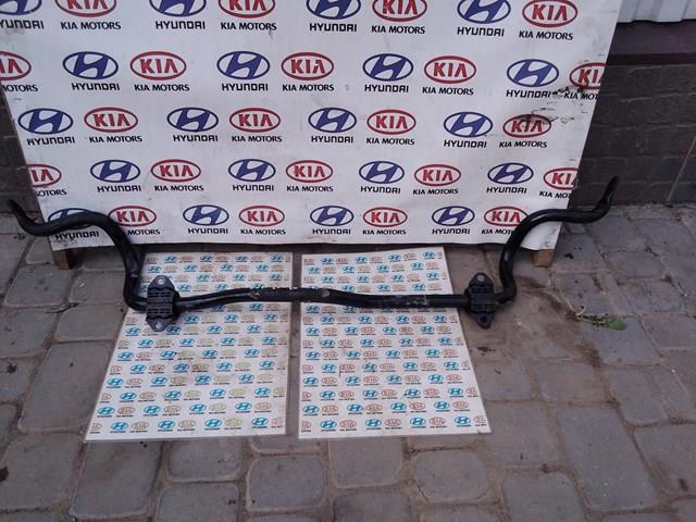 Стабілізатор передній 548102W000 HYUNDAI