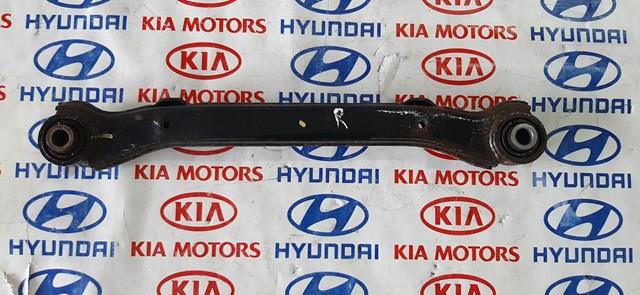 Поперечна тяга задньої підвіски 551003R000 HYUNDAI