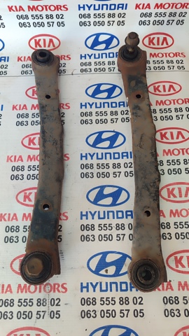 Важіль задньої підвіски поперечний 55100A6000 HYUNDAI