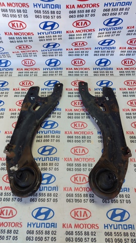Важіль/тяга задньої підвіски подовжній нижній, правий 55280A6200 HYUNDAI
