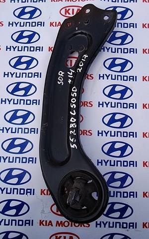 Важіль/тяга задньої підвіски подовжній нижній, правий 55280C5050 HYUNDAI