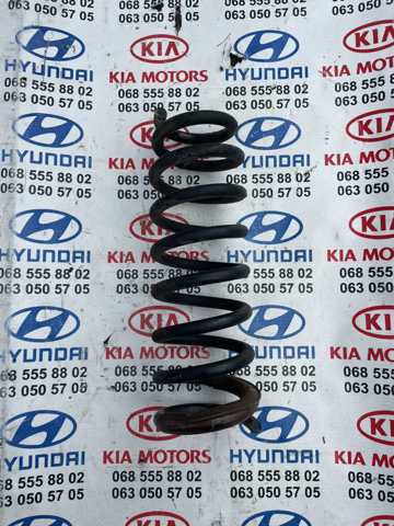 Пружина підвіски задня 553503S110 HYUNDAI