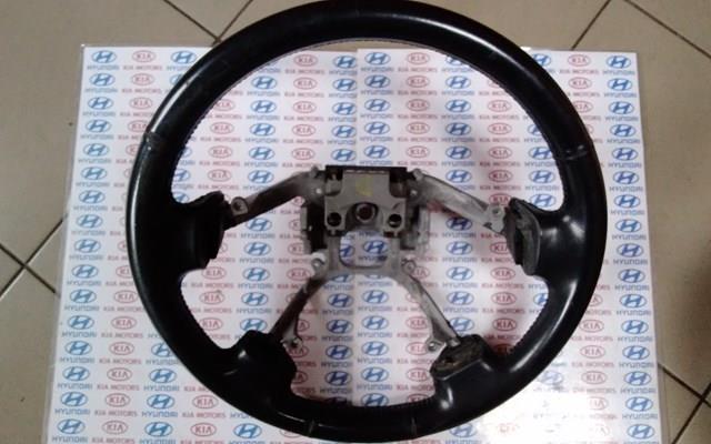 Руль 561002B000 HYUNDAI