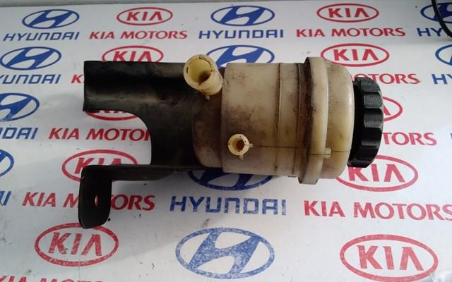Бачок і трубопроводи 575103E000 HYUNDAI