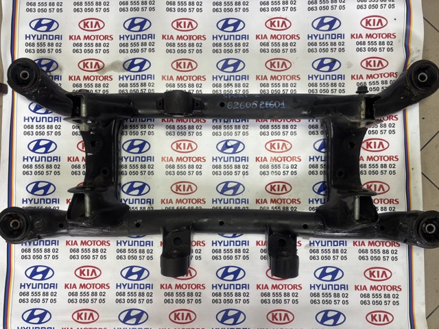 Механізм управління задньої осі 626052E601 HYUNDAI