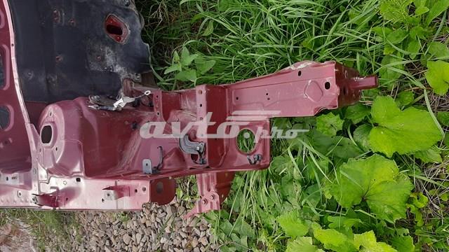 Панель бризковика (лонжерону) моторного відсіку, права 645021E300 HYUNDAI