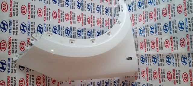Переднє праве крило 663213W100 HYUNDAI
