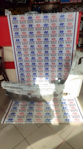 Задня панель багажника 691002T000 HYUNDAI