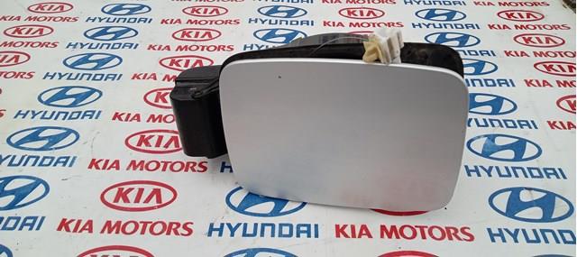 Лючок паливного бака 695103S000 HYUNDAI