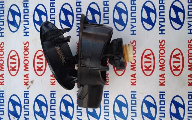 Заливна горловина паливного бака 695131H500 HYUNDAI