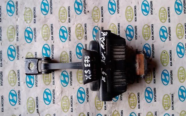 Обмежувач відкриття дверей, передній 7141024 BMW