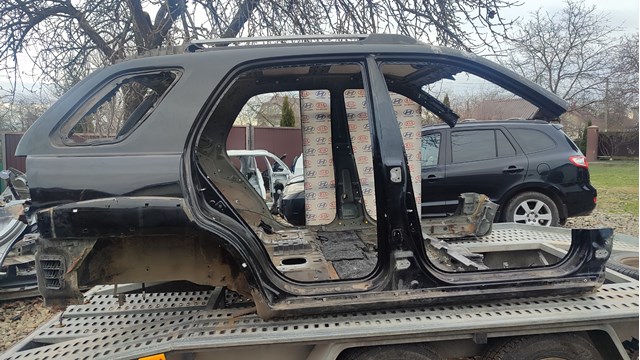 Крило праве заднє 715041F1C1 HYUNDAI