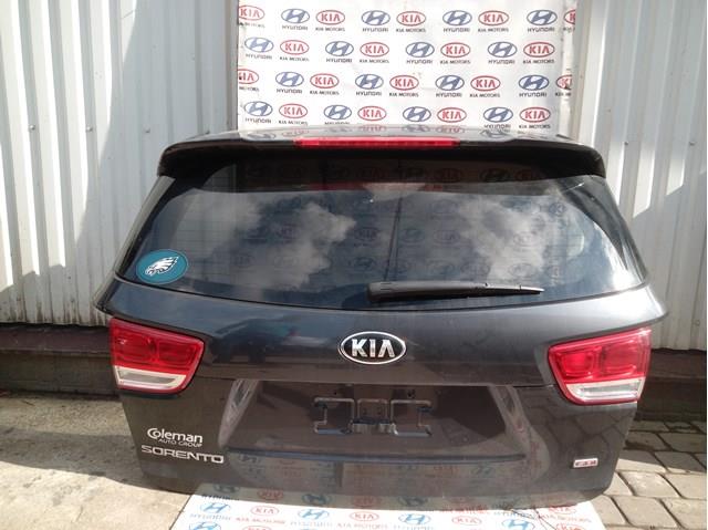 Задні двері багажника 73700C6000 HYUNDAI