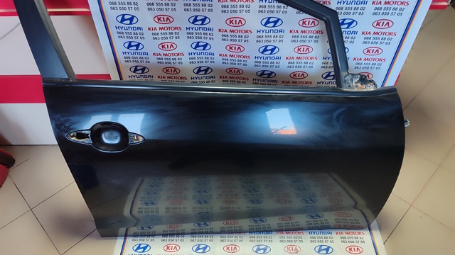 Пасажирські передні двері KIA Forte 3